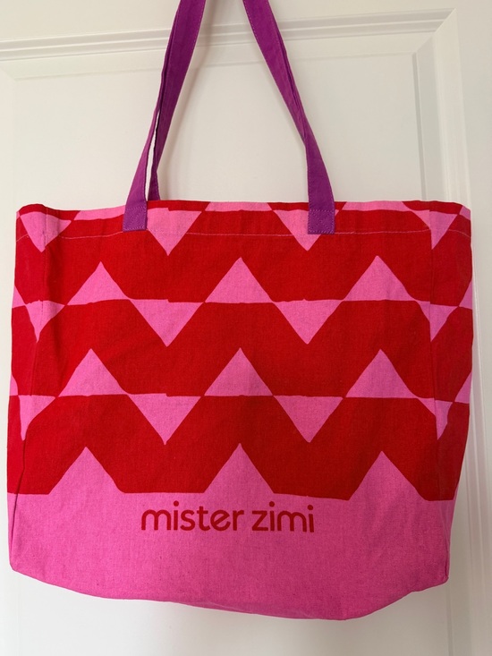 Mister Zimi Handbags - Mister Zimi Red and Pink Geometric Tote with Purple Straps